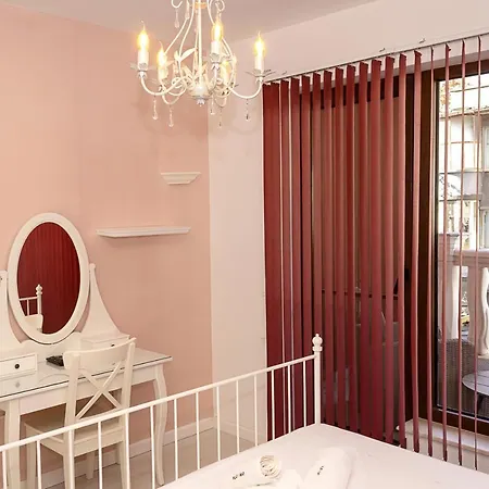 Apartment High-end 2bd In The Center Of By Flat Mаnager